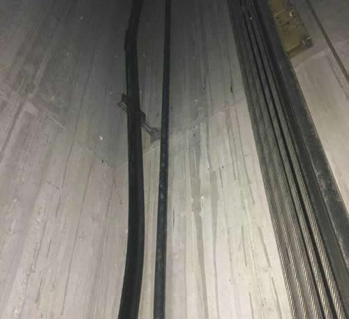 電梯導軌